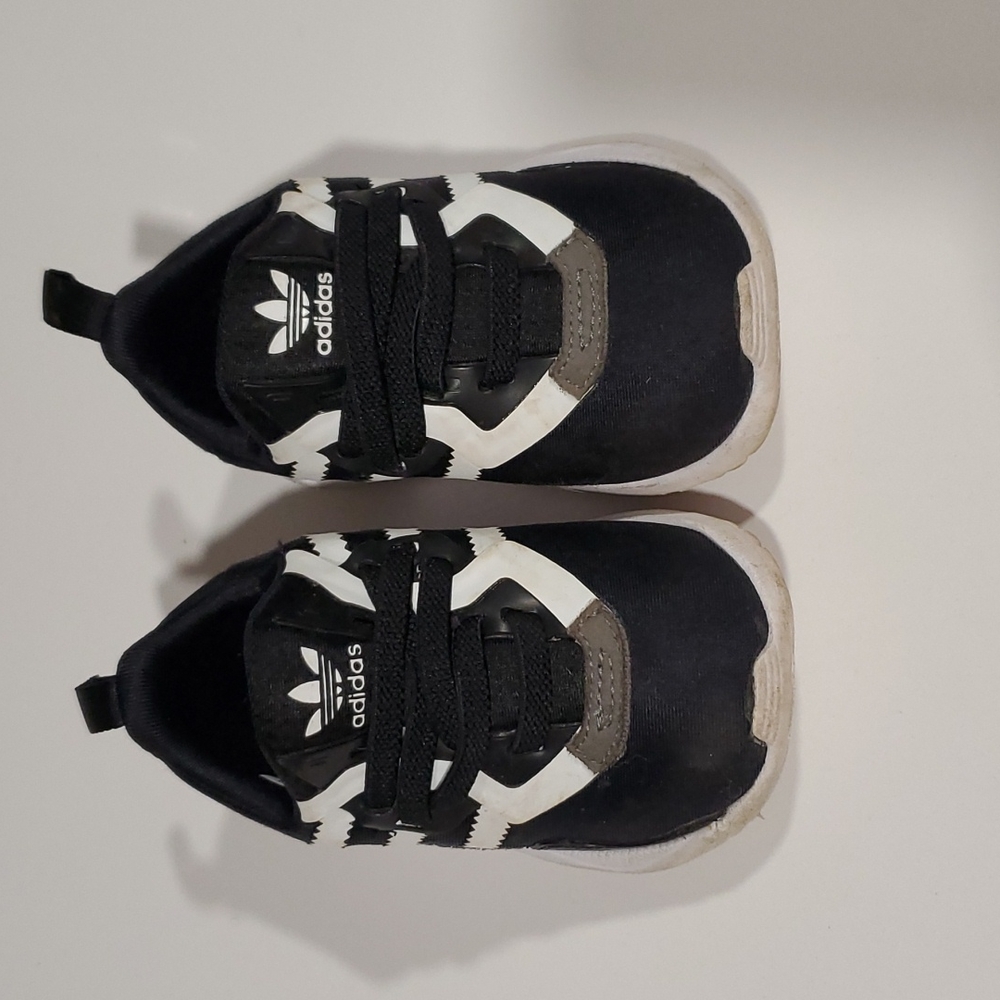 Adidas Toddler Sneakers Black Grey White Size 5